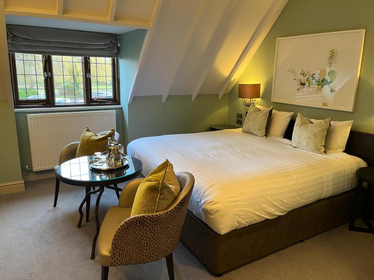 Hogarths Stone Manor Hotel คิดเดอร์มินสเตอร์ ภายนอก รูปภาพ