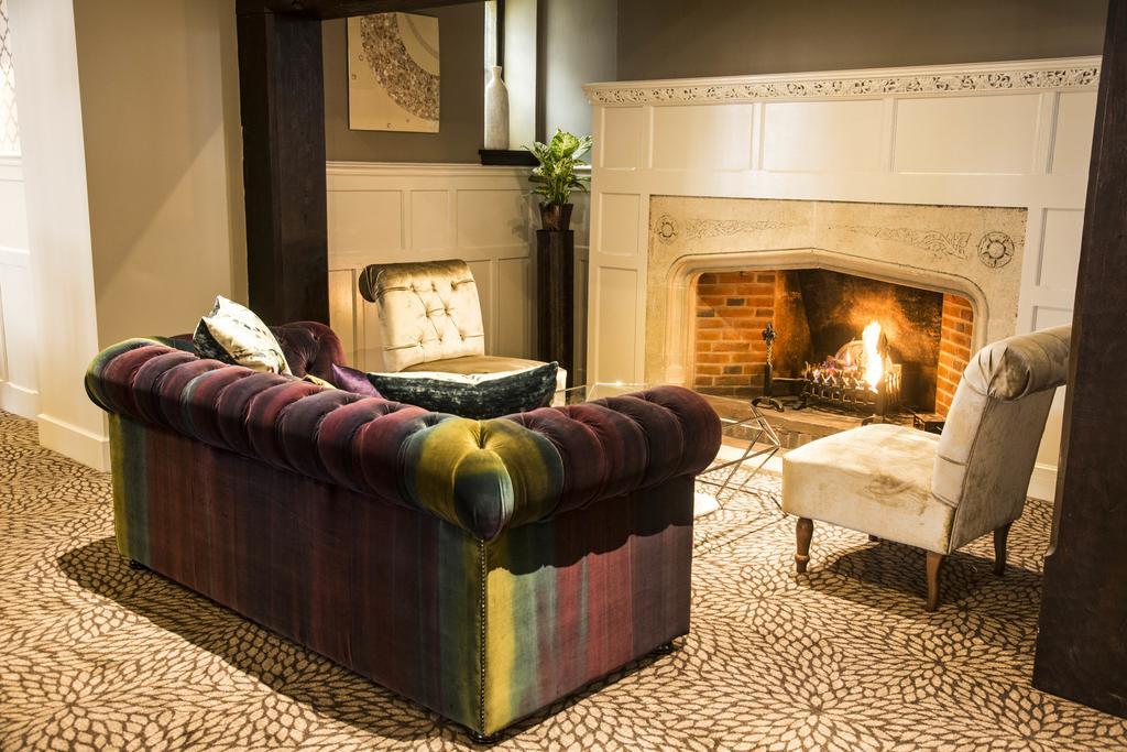 Hogarths Stone Manor Hotel คิดเดอร์มินสเตอร์ ภายนอก รูปภาพ