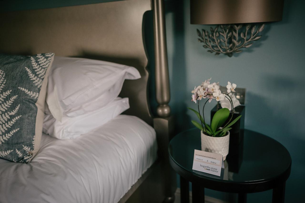 Hogarths Stone Manor Hotel คิดเดอร์มินสเตอร์ ภายนอก รูปภาพ